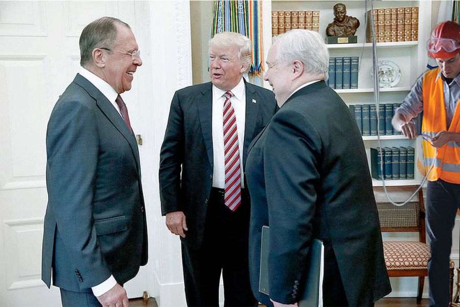 White House “Tricked” by Russians Into Allowing Cable Installers Into the Oval Office